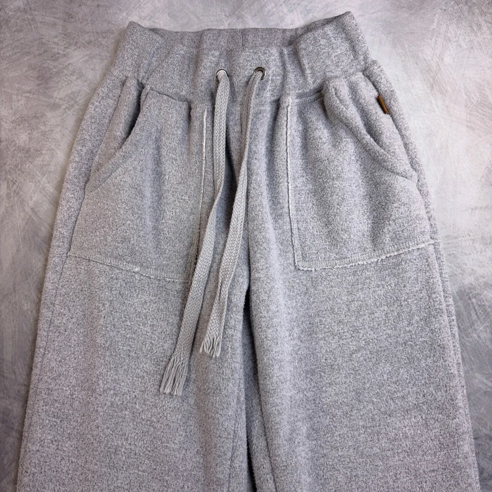 Avalanche Outdoor Supply Co Gray Sherpa Lined Joggers Sweatpants Small